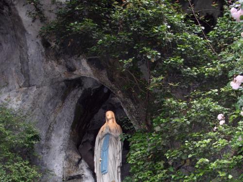 lourdes-2008-27.jpg